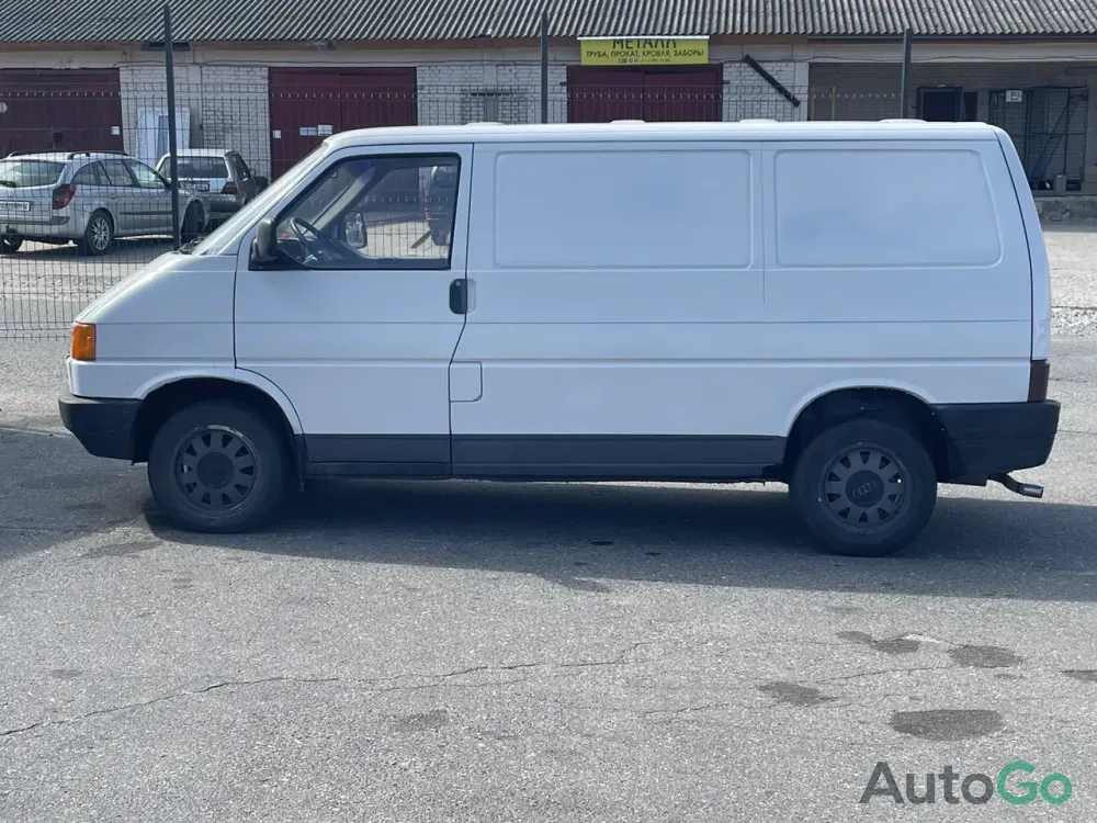  Transporter T4
