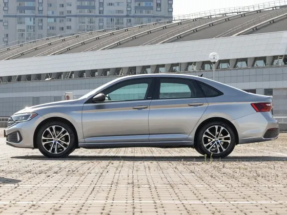 Продажа Volkswagen Jetta (VII) Рестайлинг, 2023 г., Минск Минск