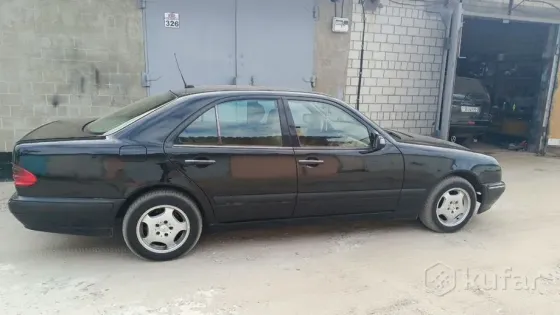 Продажа Mercedes-Benz E-Класс II (W210, S210) Рестайлинг, 2001 г., Мозырь Мозырь