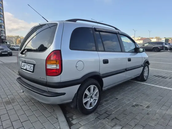 Продажа Opel Zafira A, 2001г., Гродно Гродно