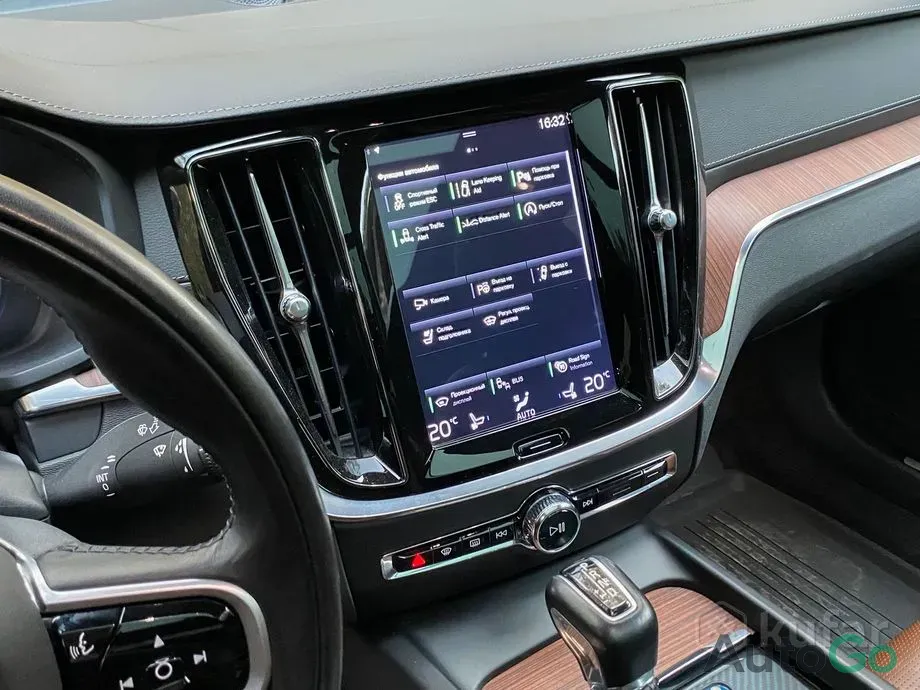 Продажа Volvo V60 Cross Country II, 2020 г., Минск Минск - изображение 5