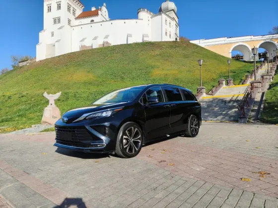 Продажа Toyota Sienna IV, 2025 г., Гродно Гродно