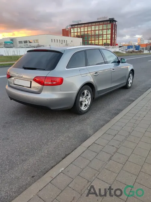  A4 (B8)