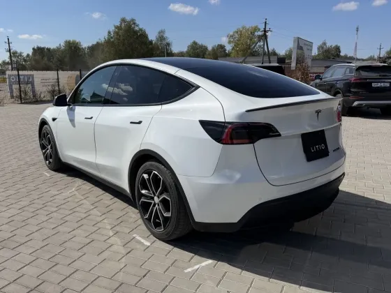 Продажа Tesla Model Y (I), 2020 г., Брест Брест