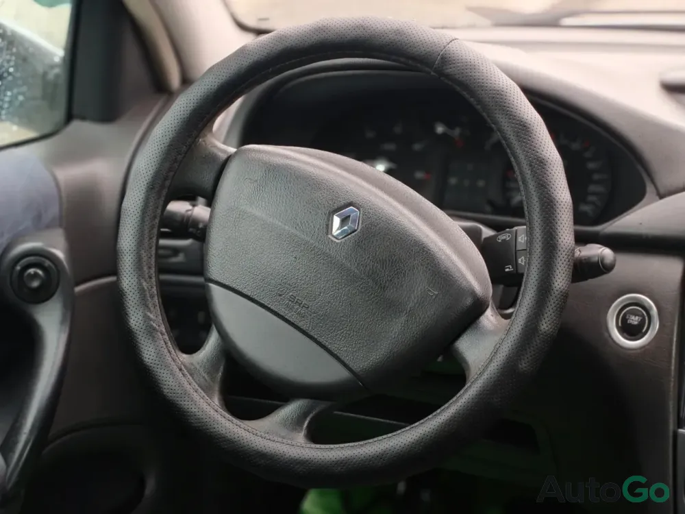 Продажа Renault Laguna II, 2002г., Минск Минск - изображение 9