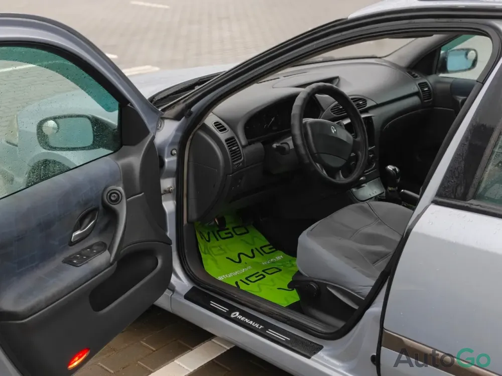 Продажа Renault Laguna II, 2002г., Минск Минск - изображение 11