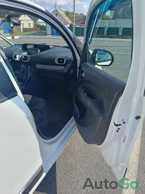 Продажа Citroen C3 Picasso I Рестайлинг, 2016г., Жлобин Жлобин - изображение 4