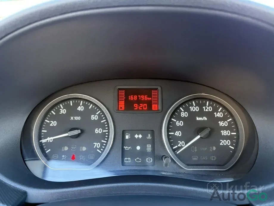 Продажа Renault Sandero Stepway I, 2014 г., Минск Минск - изображение 9