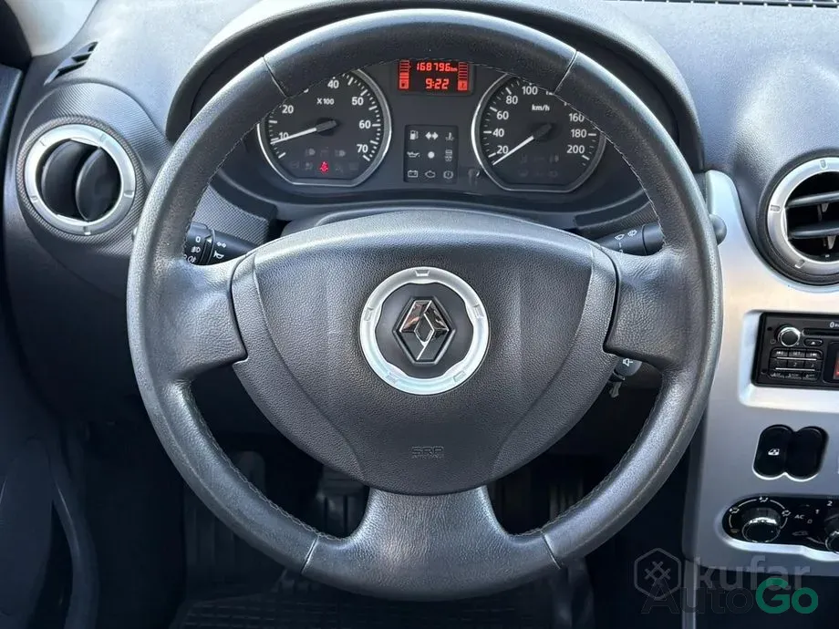 Продажа Renault Sandero Stepway I, 2014 г., Минск Минск - изображение 8