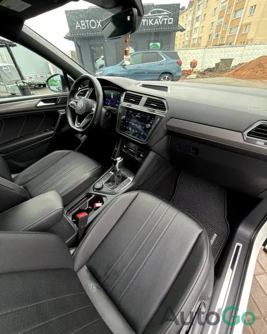 Продажа Volkswagen Tiguan (II) Рестайлинг, 2023 г., Молодечно Молодечно - изображение 11