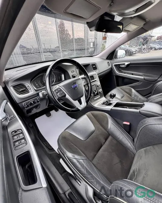 Продажа Volvo V60 (I) Рестайлинг, 2015 г., Бобруйск Бобруйск - изображение 10
