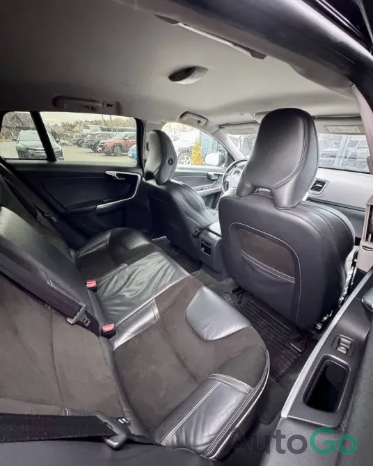 Продажа Volvo V60 (I) Рестайлинг, 2015 г., Бобруйск Бобруйск - изображение 12
