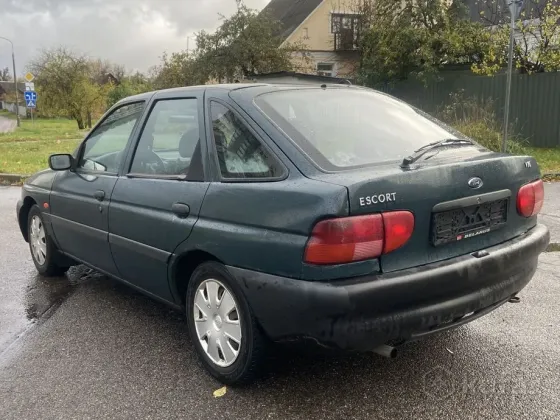 Продажа Ford Escort V Рестайлинг 2, 1997 г., Минск Минск