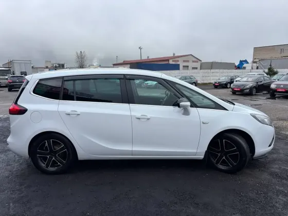 Продажа Opel Zafira C, 2013г., Лида Лида