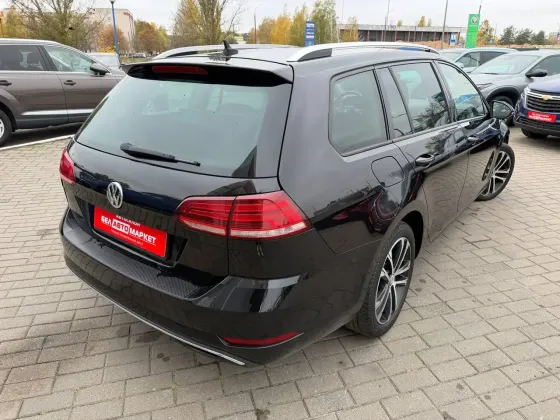 Продажа Volkswagen Golf VII Рестайлинг, 2017г., Гомель Гомель