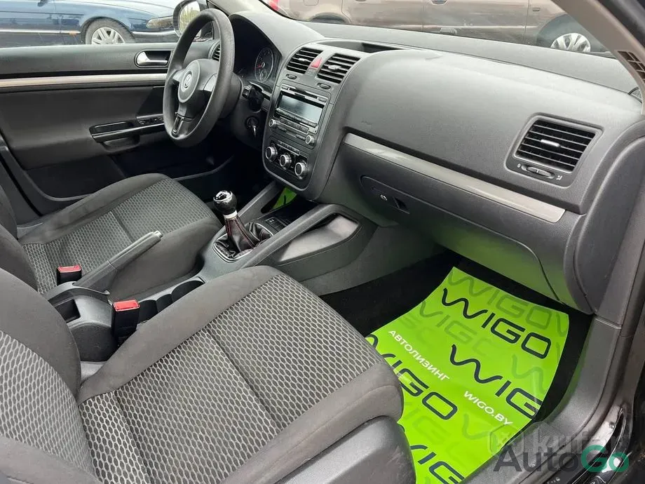  Jetta V