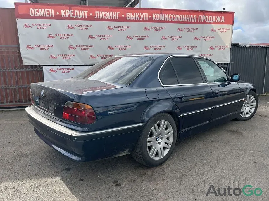  7 серия III (E38)
