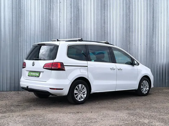 Продажа Volkswagen Sharan (II) Рестайлинг, 2019 г., Минск Минск