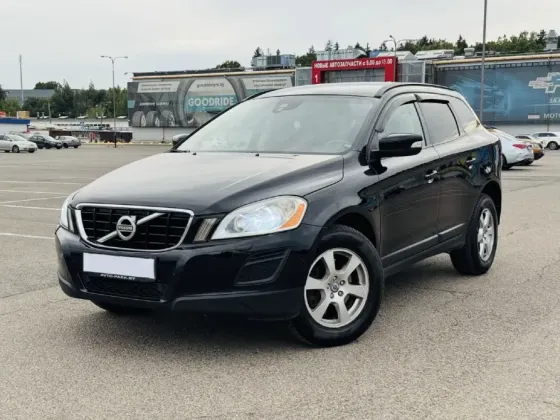 Продается Volvo XC60 2012 года Минск