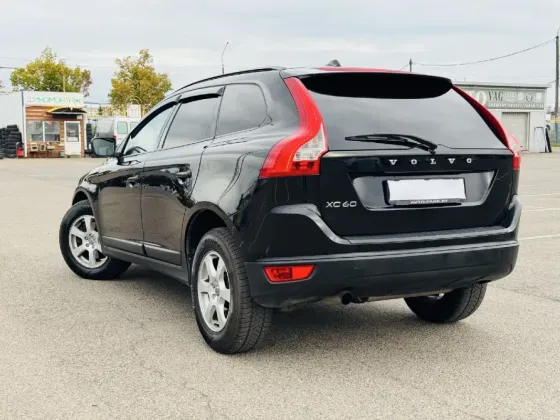 Продается Volvo XC60 2012 года Минск