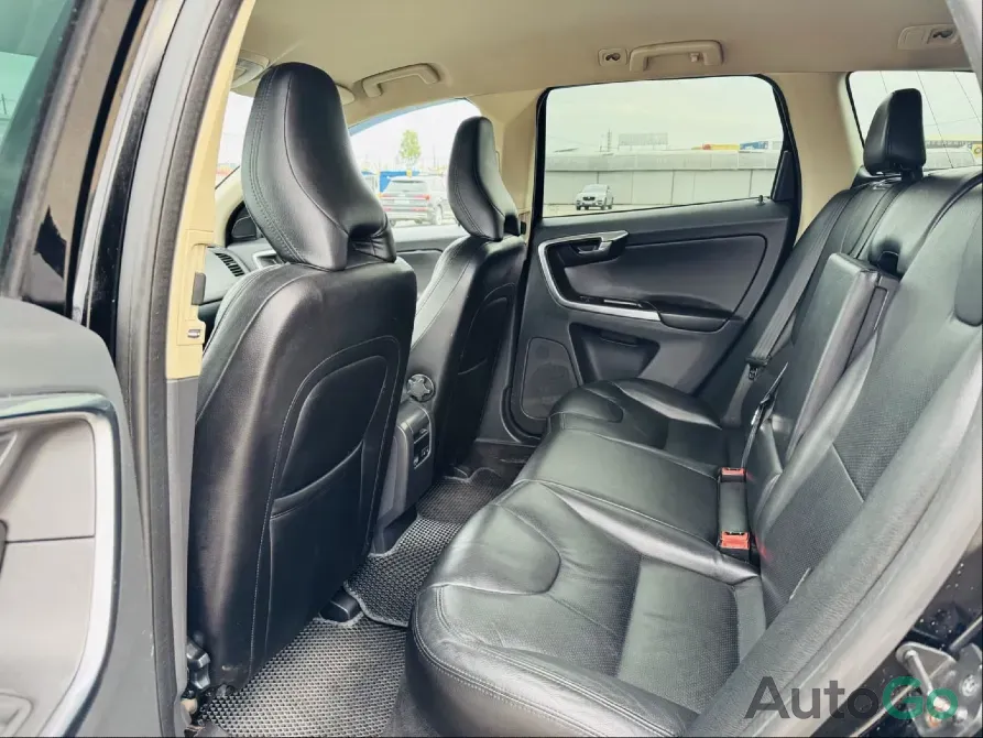 Продается Volvo XC60 2012 года Минск - изображение 5