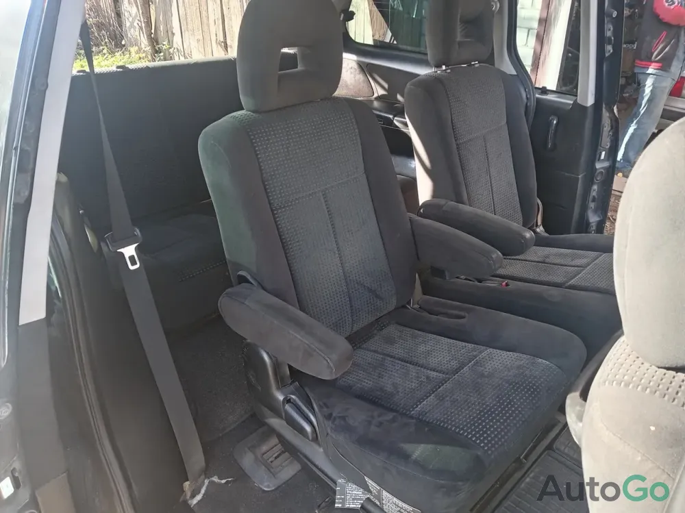 Продажа Mazda MPV (II) Рестайлинг, 2004 г., Бобруйск Бобруйск - изображение 9