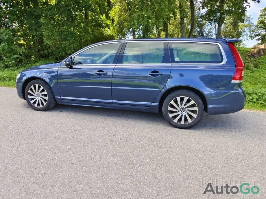 Продажа Volvo V70 III Рестайлинг, 2015 г., Минск Минск - изображение 5