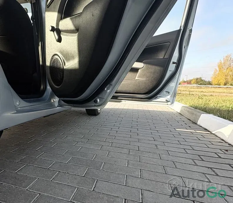 Продажа Mazda 2 II Рестайлинг (DE2), 2011 г., Бобруйск Бобруйск - изображение 10