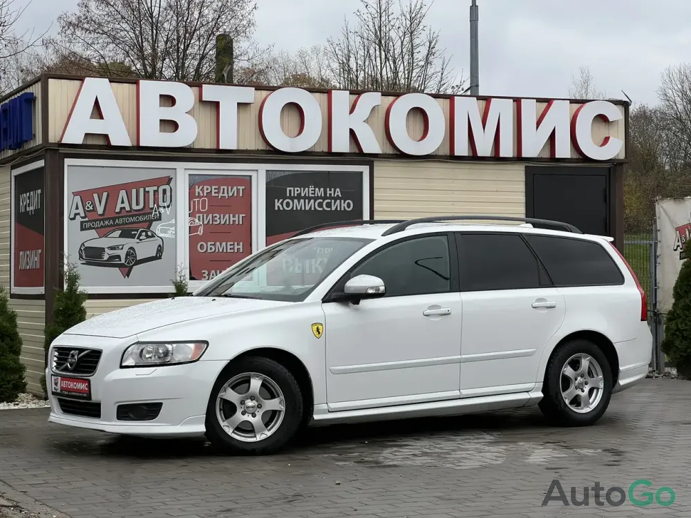 Продажа Volvo V50 I Рестайлинг, 2010г., Гродно Гродно - изображение 1