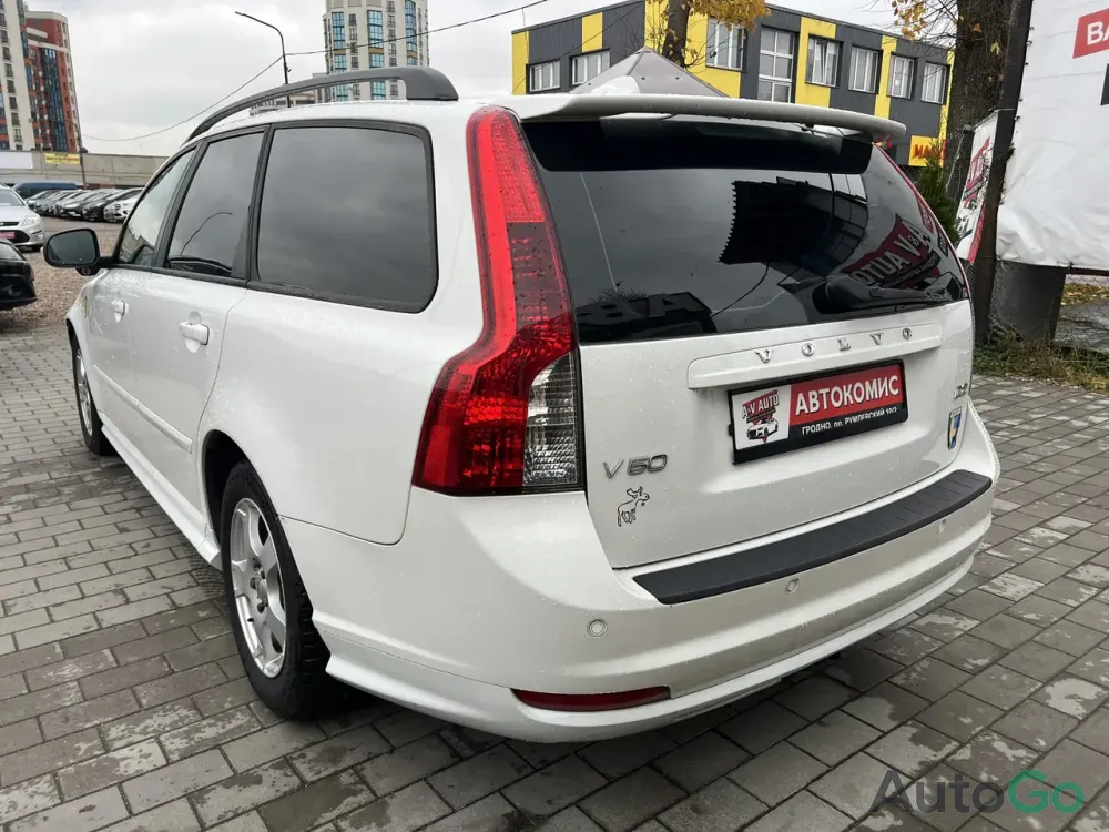 Продажа Volvo V50 I Рестайлинг, 2010г., Гродно Гродно - изображение 3