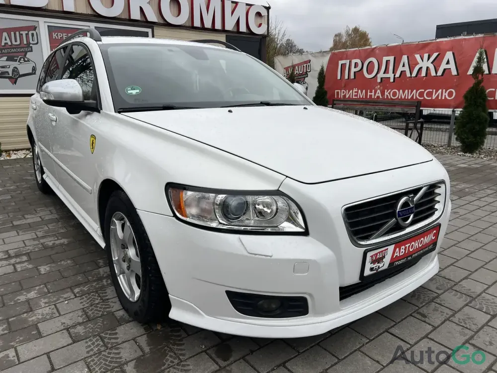 Продажа Volvo V50 I Рестайлинг, 2010г., Гродно Гродно - изображение 2