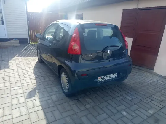 Продажа Peugeot 107 I Рестайлинг, 2011г., Гомель Гомель