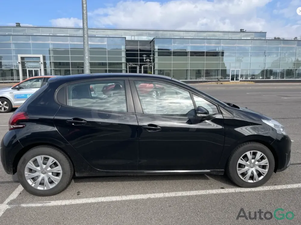 Продажа Peugeot 208 I Рестайлинг, 2019г., Минск Минск - изображение 1