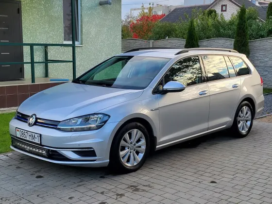 Продажа Volkswagen Golf VII (Mk7) Рестайлинг, 2020 г., Брест Брест