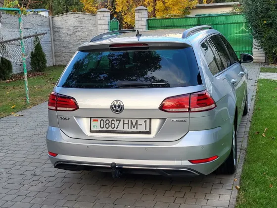 Продажа Volkswagen Golf VII (Mk7) Рестайлинг, 2020 г., Брест Брест