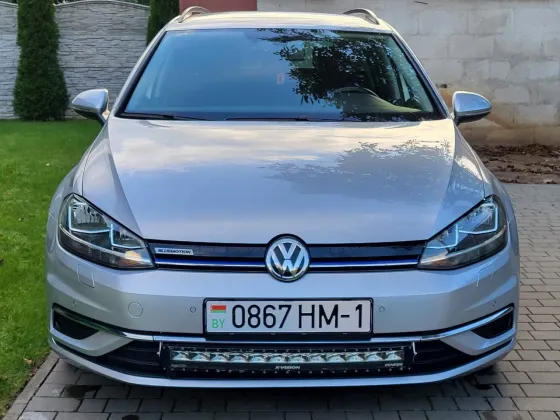 Продажа Volkswagen Golf VII (Mk7) Рестайлинг, 2020 г., Брест Брест