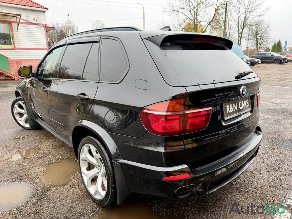  X5 II (E70)