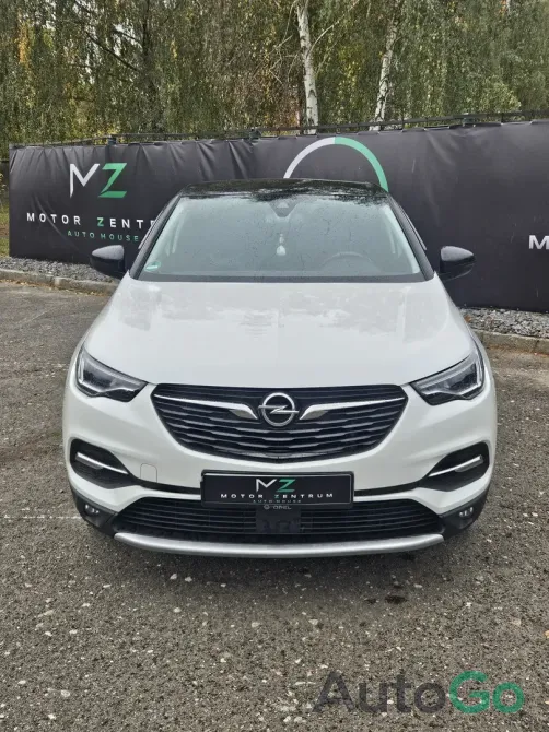  Grandland X I
