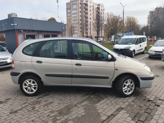 Продажа Renault Scenic I Рестайлинг, 1999г., Солигорск Солигорск