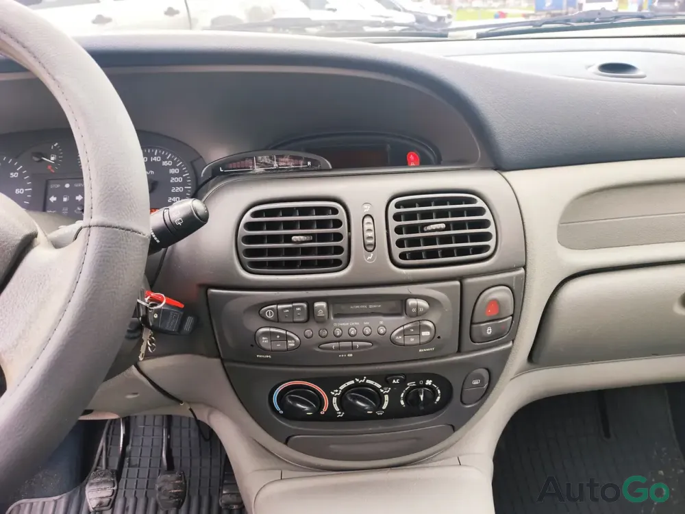 Продажа Renault Scenic I Рестайлинг, 1999г., Солигорск Солигорск - изображение 11