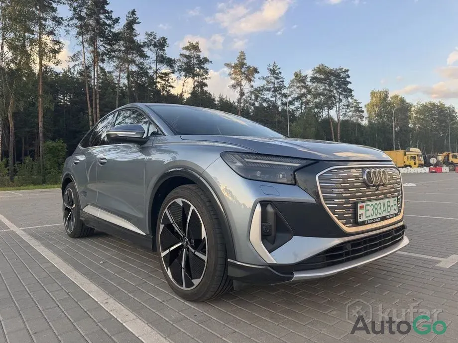 Q4 e-tron Sportback I