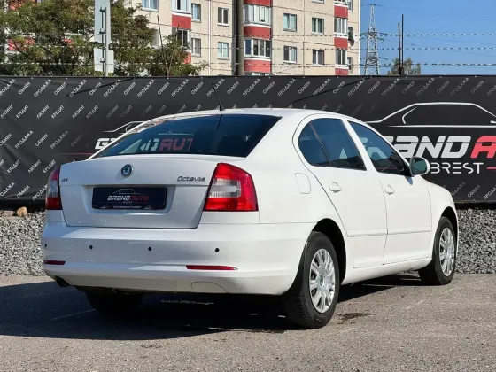 Продажа Skoda Octavia II (A5) Рестайлинг, 2013г., Брест Брест