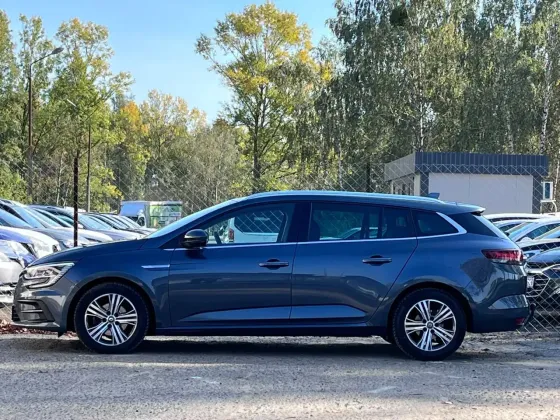Продажа Renault Megane IV Рестайлинг, 2022г., Кобрин Кобрин