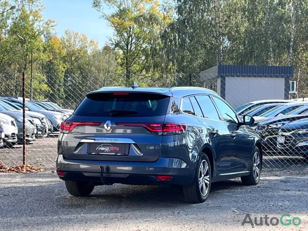 Продажа Renault Megane IV Рестайлинг, 2022г., Кобрин Кобрин - изображение 4