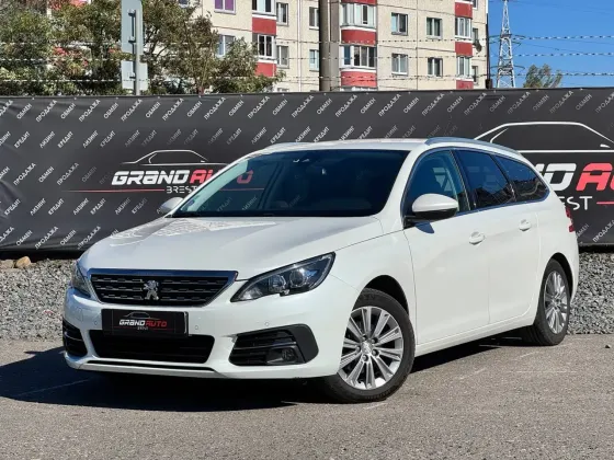 Продажа Peugeot 308 II Рестайлинг, 2017г., Брест Брест