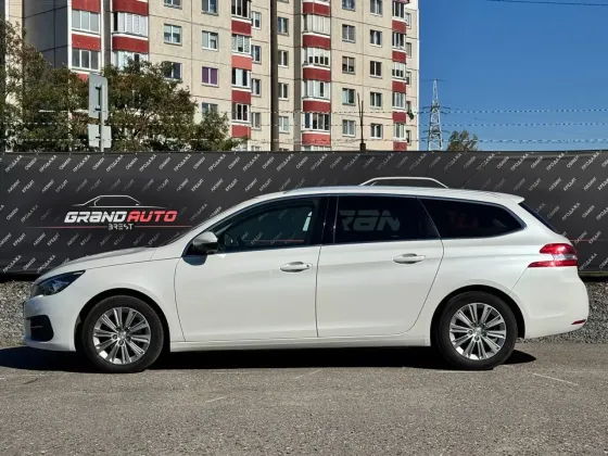 Продажа Peugeot 308 II Рестайлинг, 2017г., Брест Брест