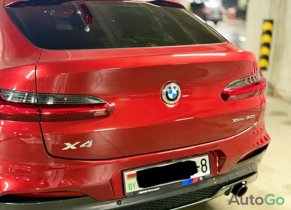  X4 (G02)