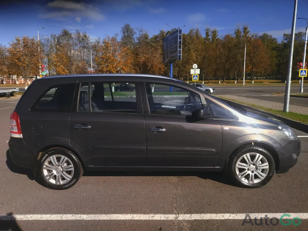  Zafira (B) Рестайлинг