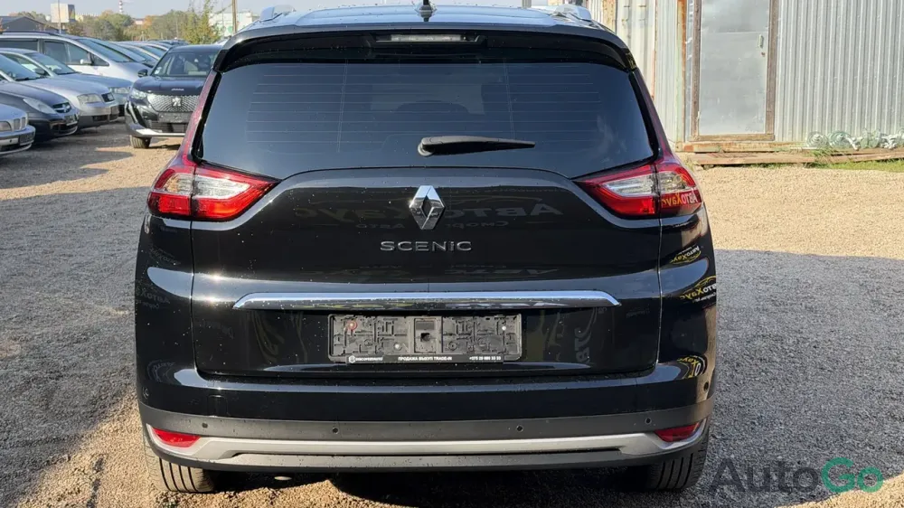  Scenic IV