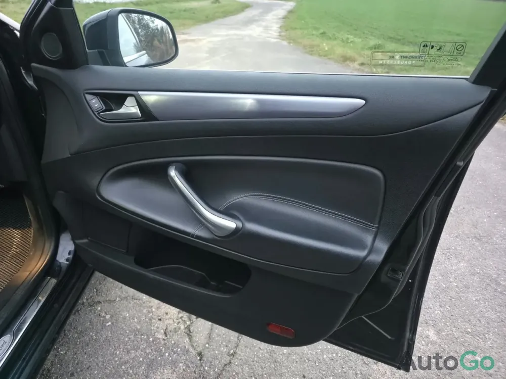 Продажа Ford Mondeo (IV) Рестайлинг, 2010 г., Молодечно Молодечно - изображение 11